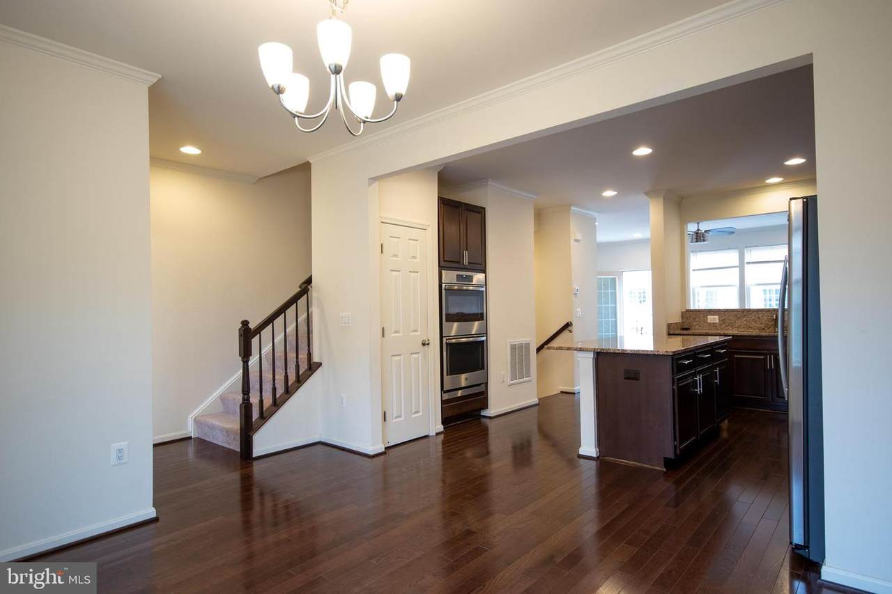 8024 Cayzer Lane - Photo 1