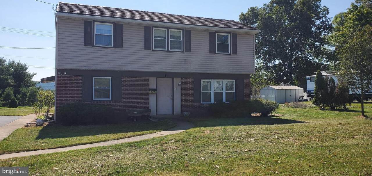 910 Richards Avenue - Photo 1