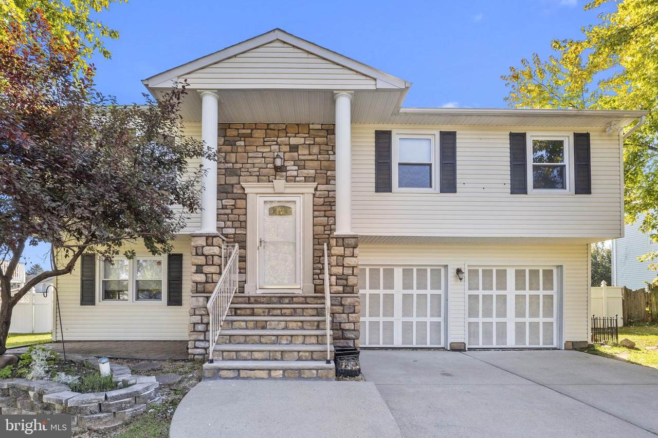 48 Sherwood Drive - Photo 1
