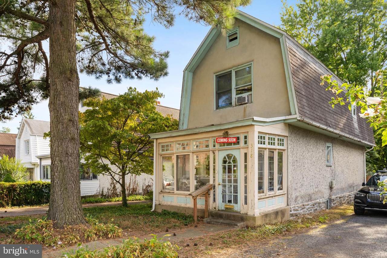 318 Dudley Avenue - Photo 1