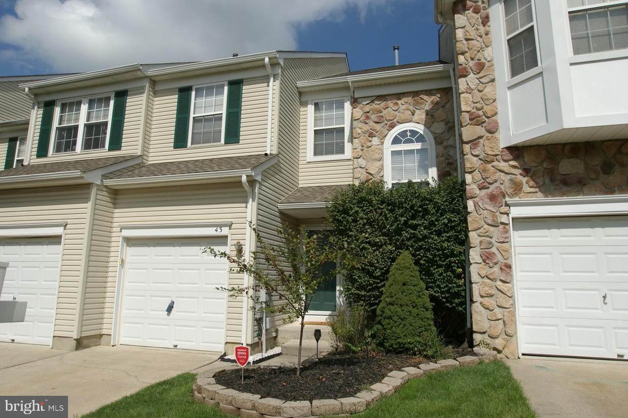 43 Dorset Court - Photo 1