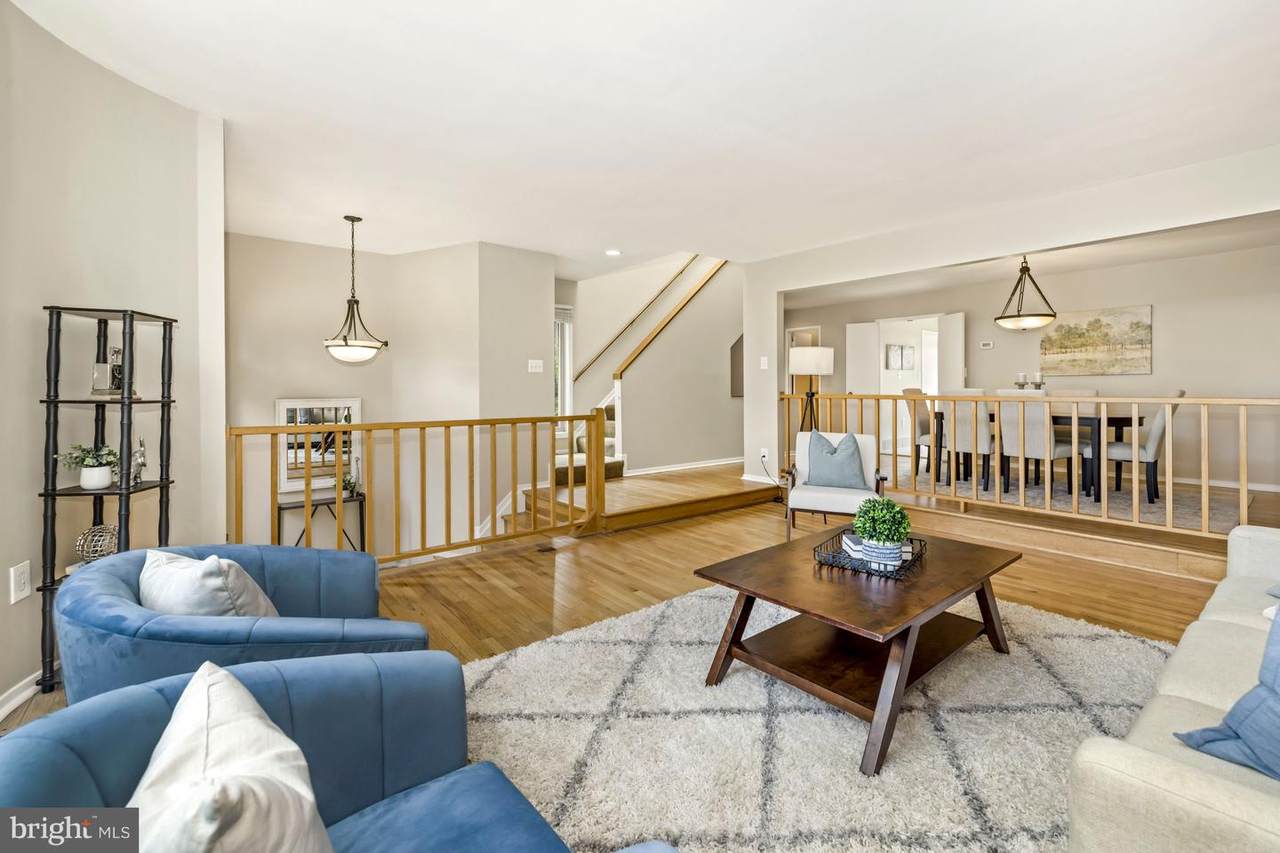 7 Valerian Court - Photo 1