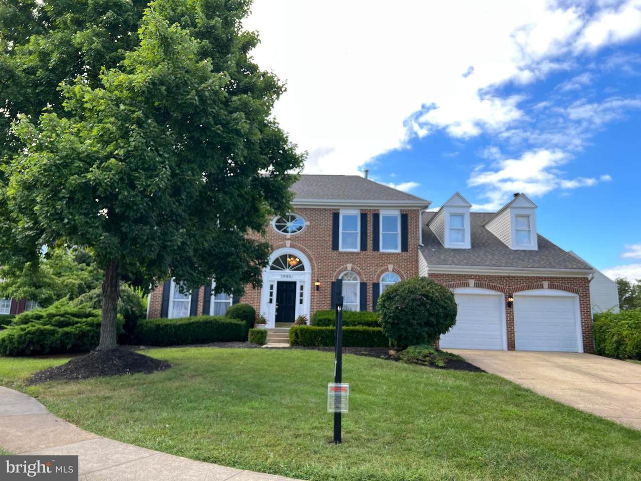 20801 Crofton Court - Photo 1