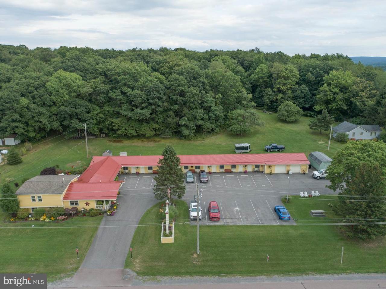 17848 Garrett Highway - Photo 1