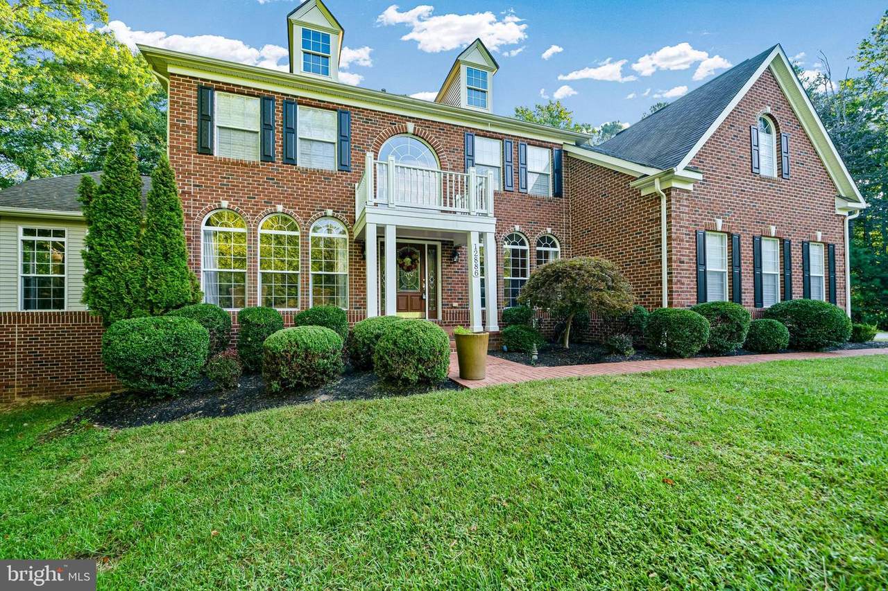 12886 Corinthian Court - Photo 1