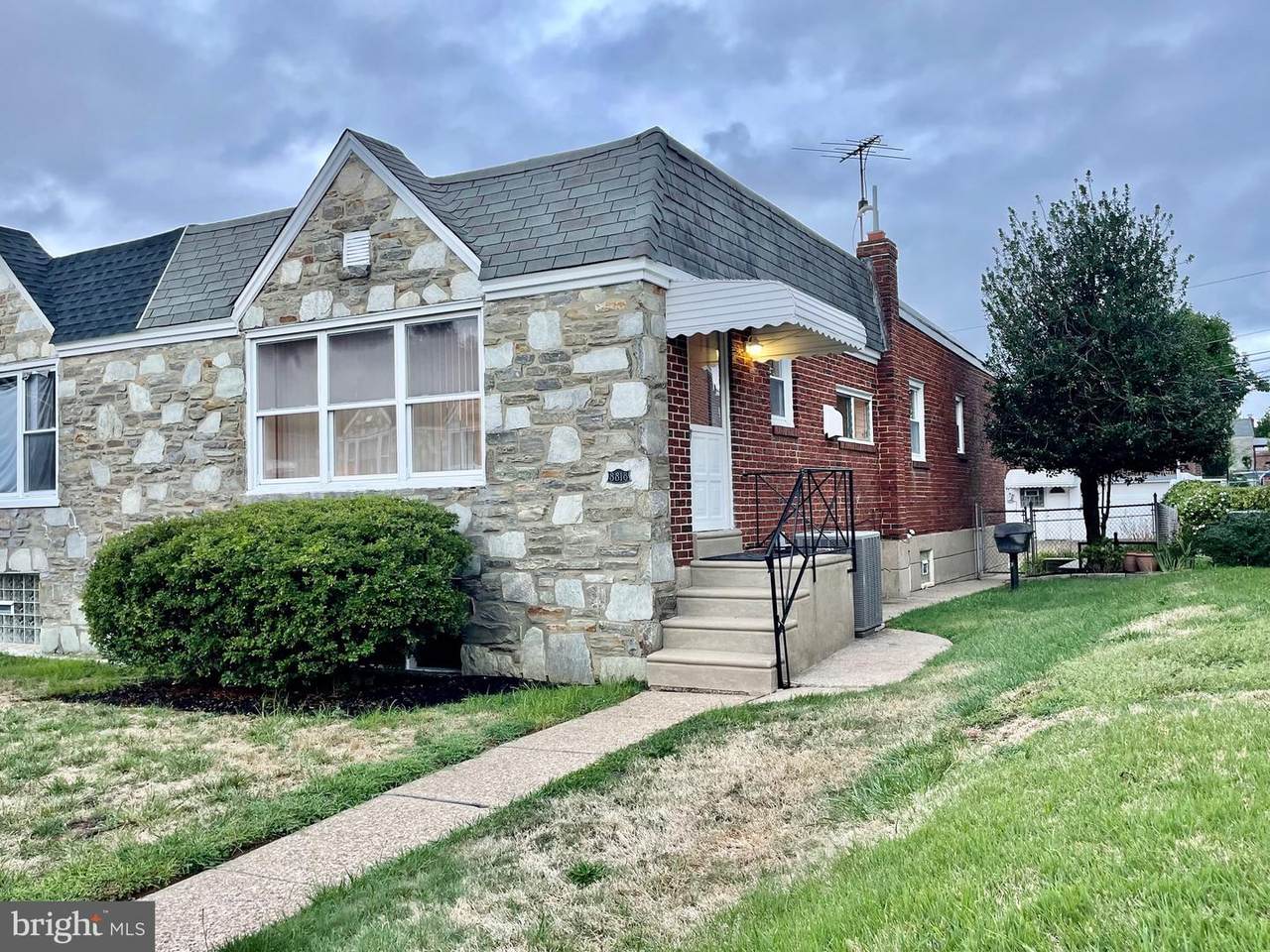 8818 Revere Street - Photo 1