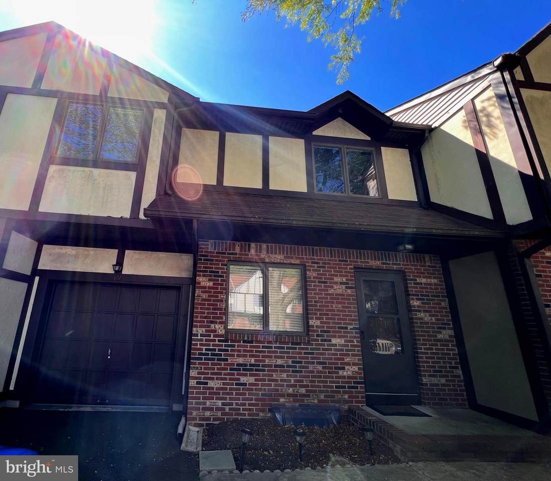 19 Leicester Lane - Photo 1