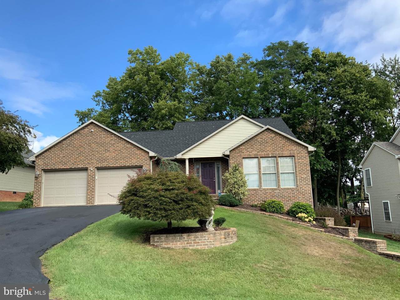 161 Gemstone Drive - Photo 1