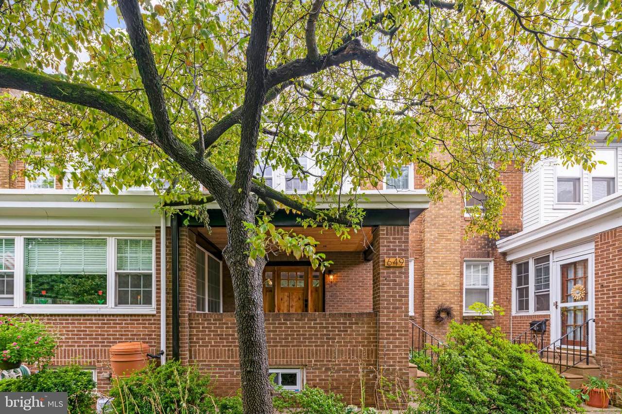 649 Roxborough Avenue - Photo 1