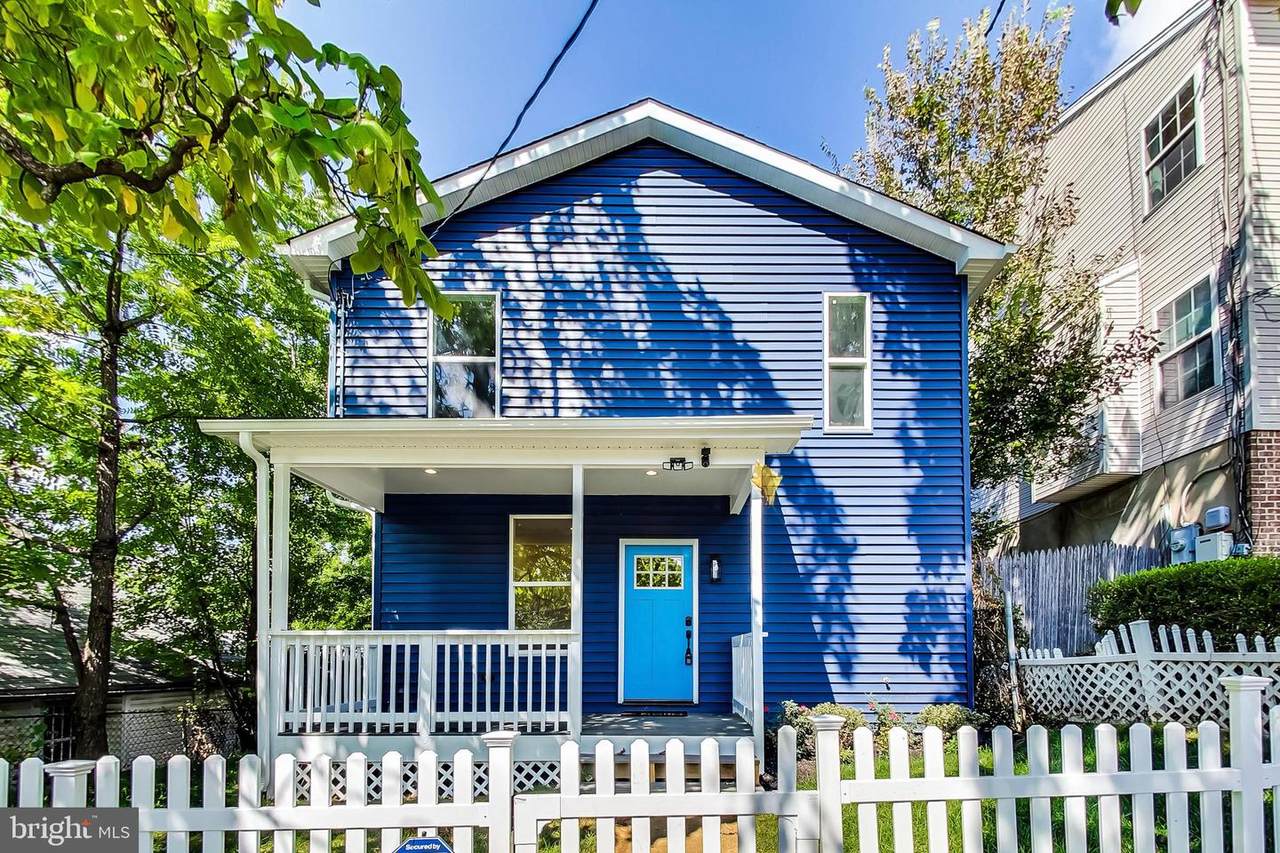4502 Jay Street - Photo 1