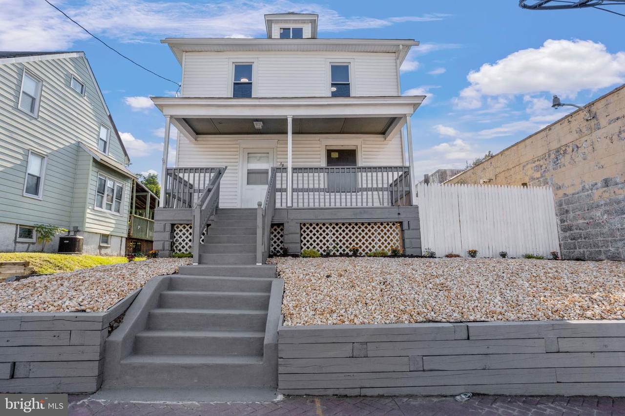 38 Crescent Boulevard - Photo 1