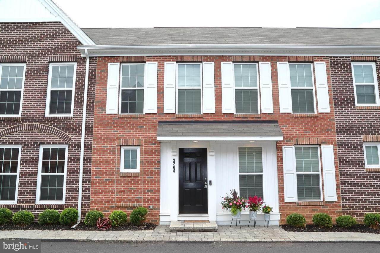 3208 Haley Way - Photo 1