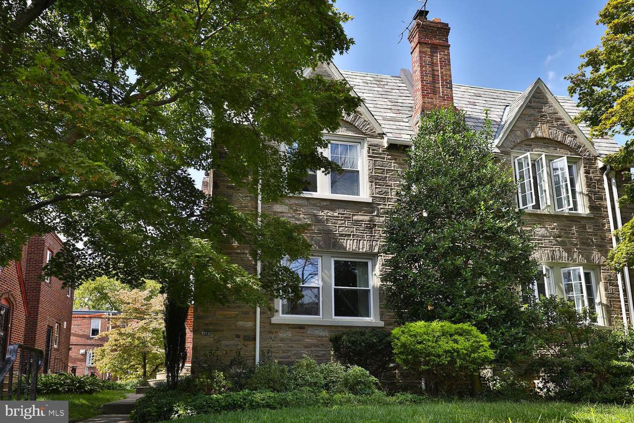 513 Allens Lane - Photo 1