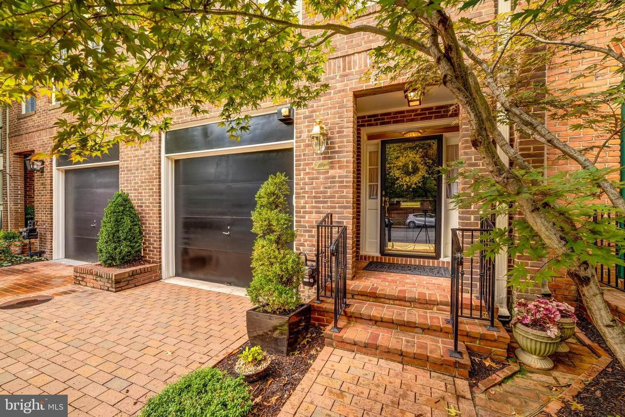 1114 Pitt Street - Photo 1