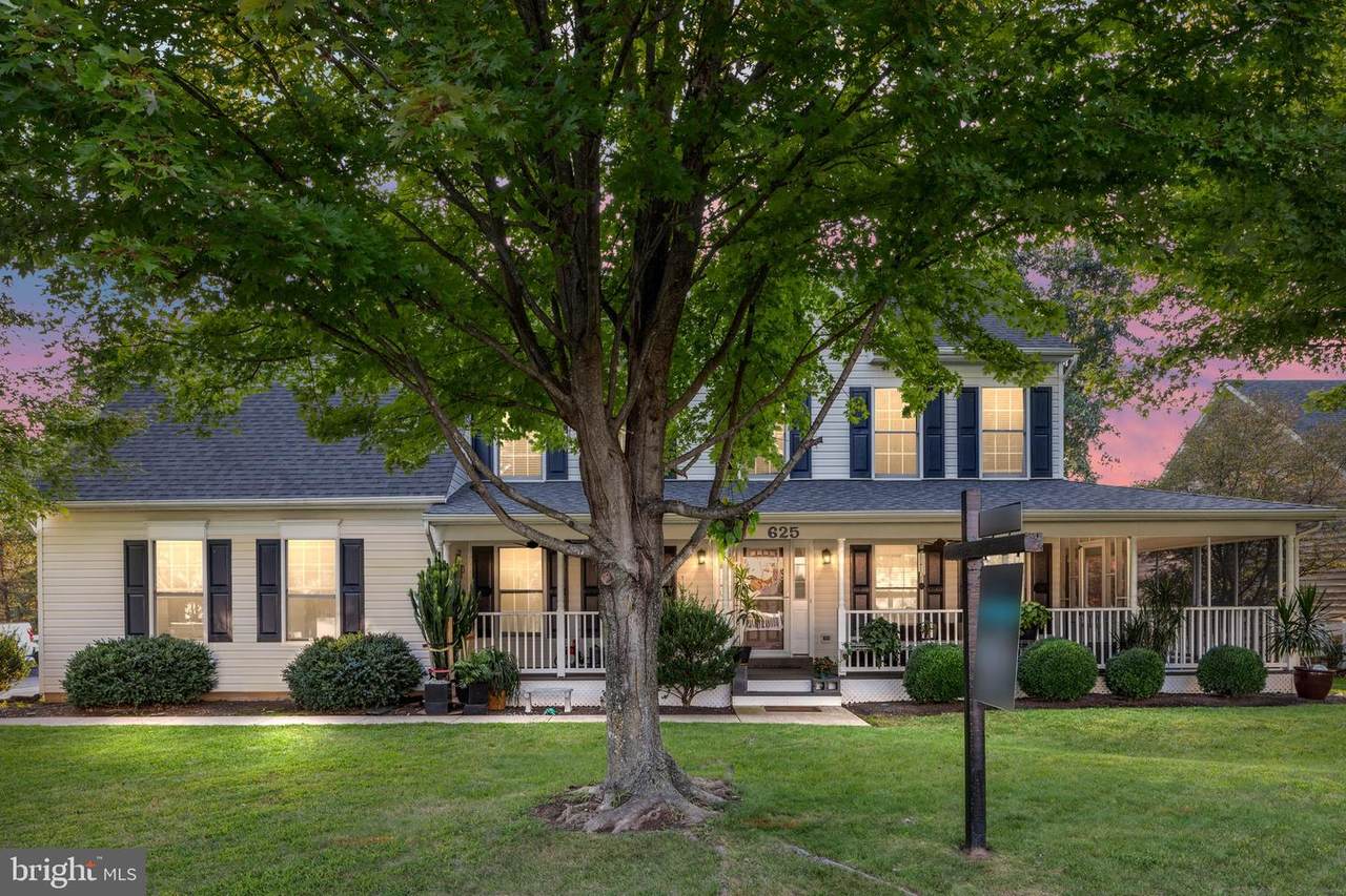 625 Maple Avenue - Photo 1