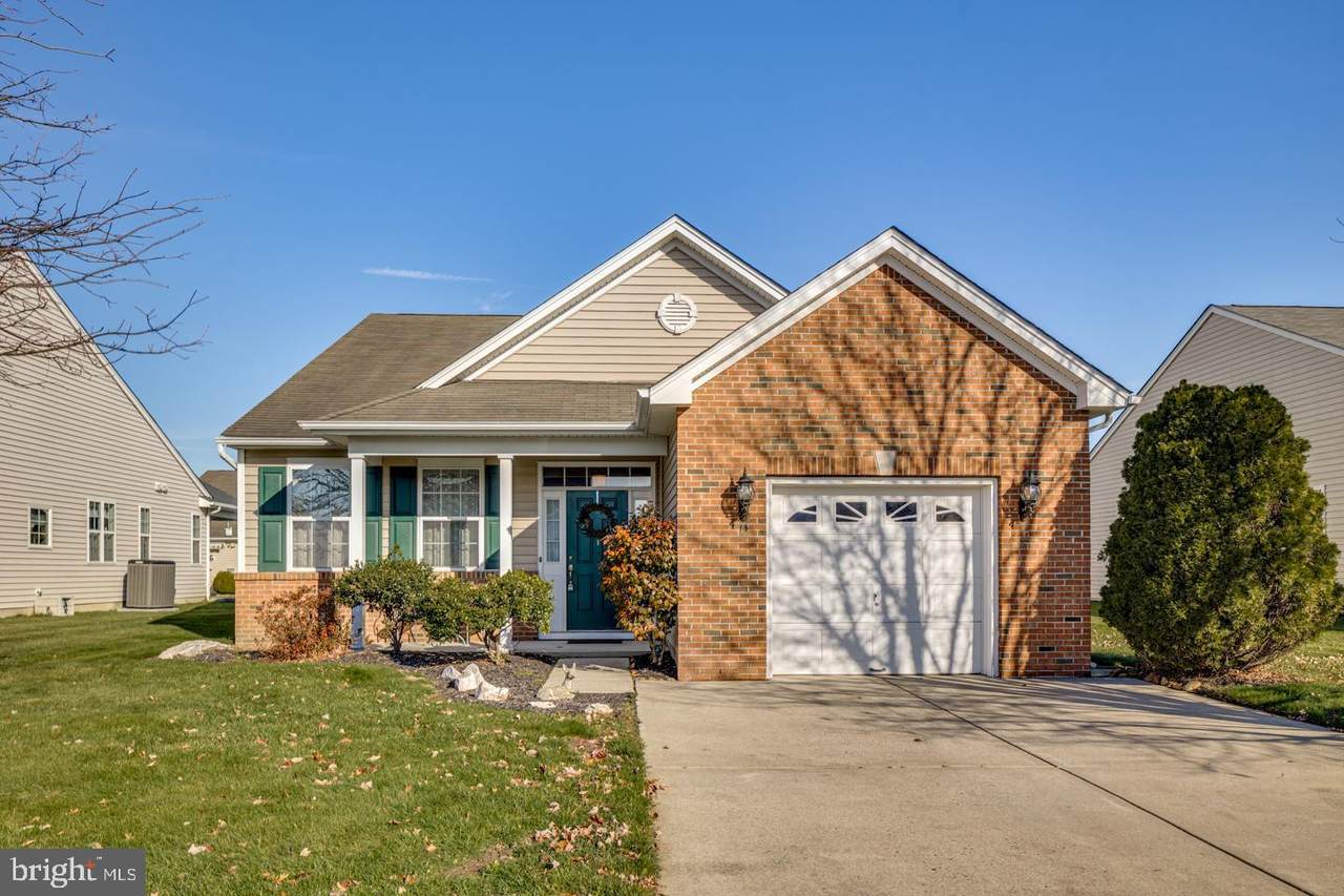 14 Pleasant Valley Drive - Photo 1
