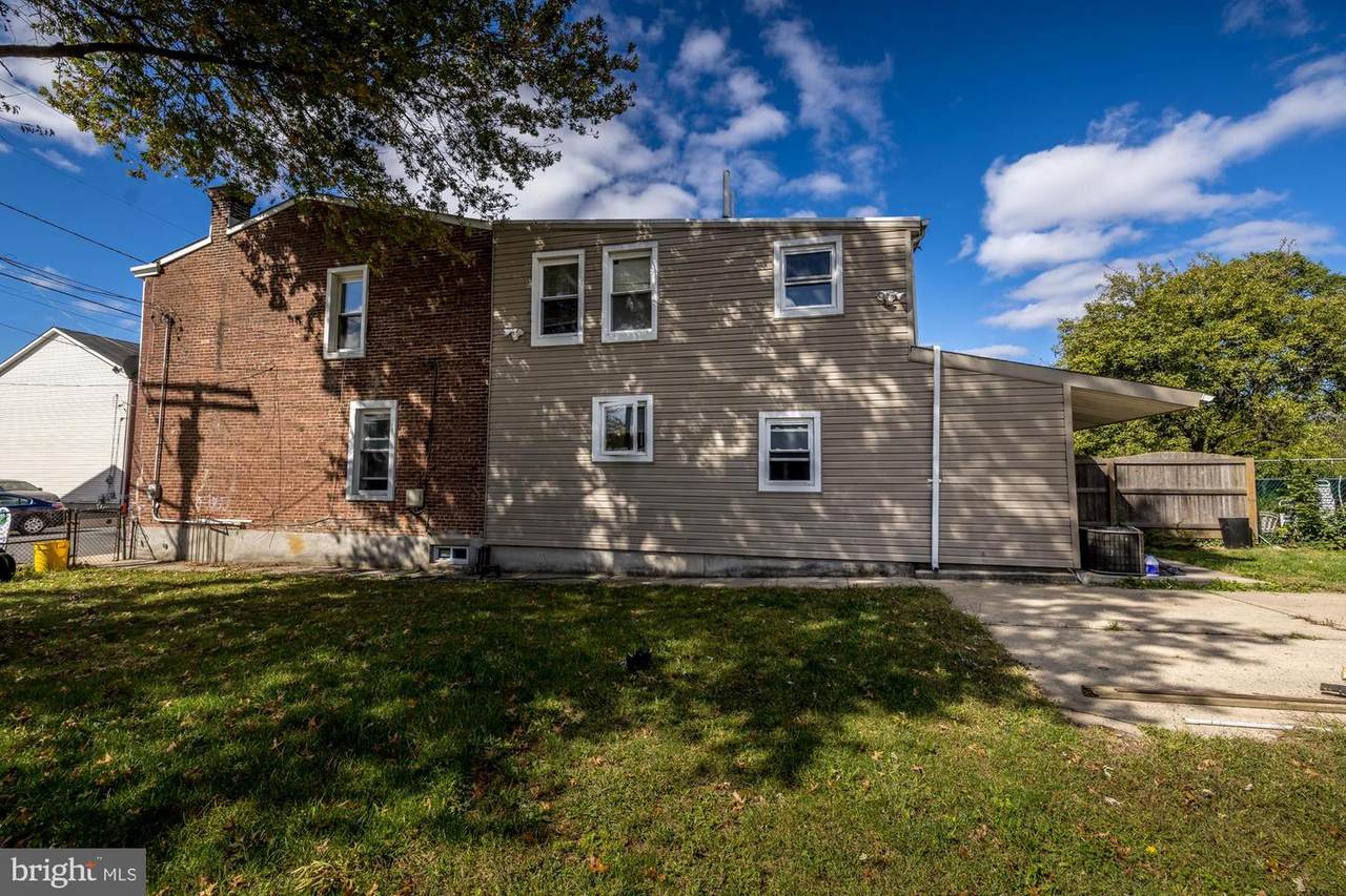208 Phillips Avenue - Photo 1