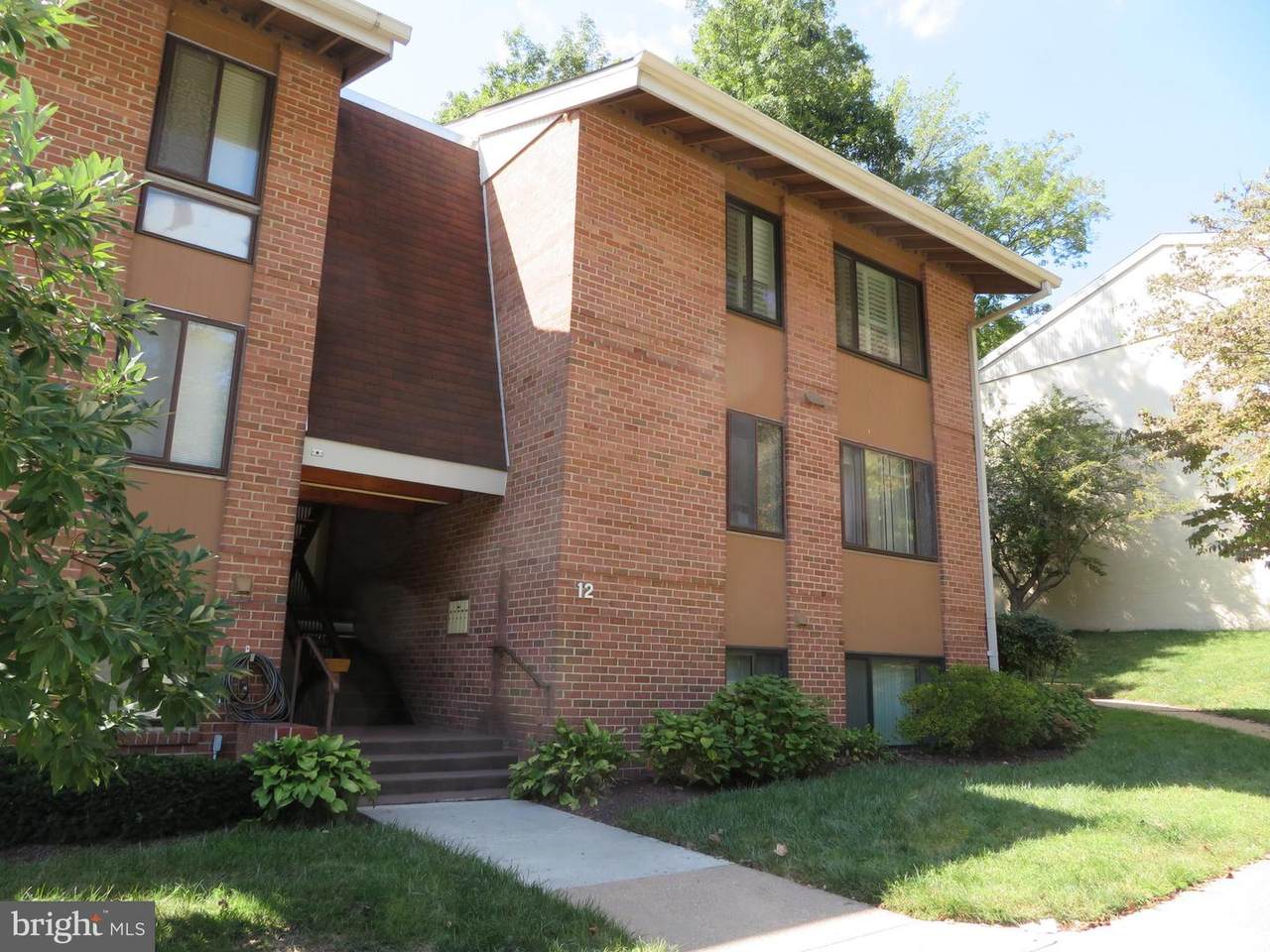 12 Cross Keys Road - Photo 1