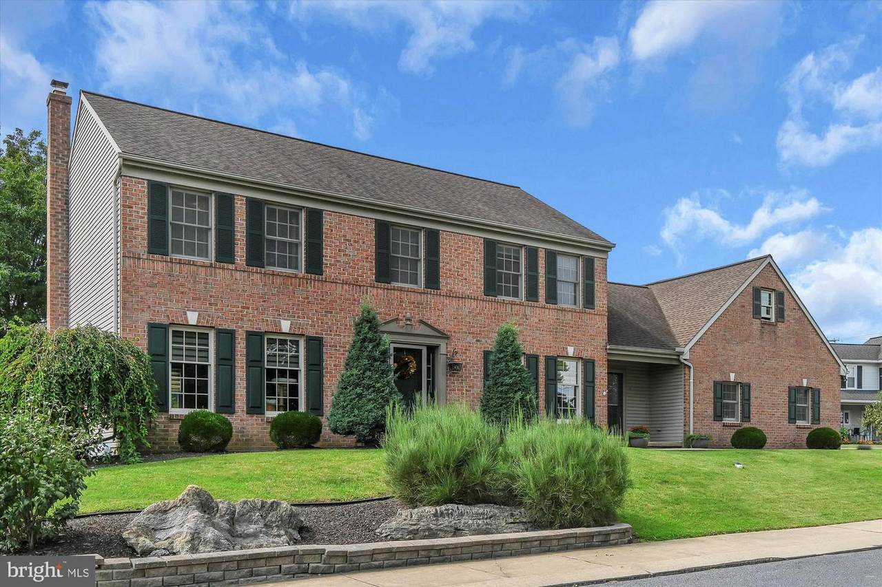 86 Brookfield Drive - Photo 1