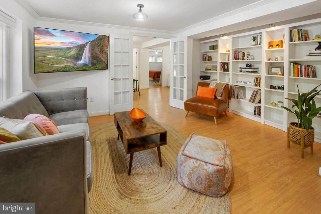 1708 Newton Street - Photo 1