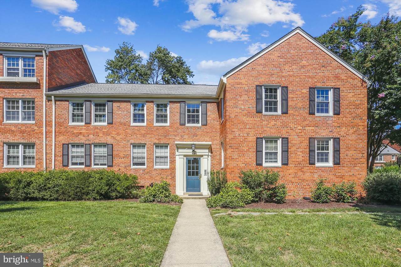 1104 Belle View Boulevard - Photo 1