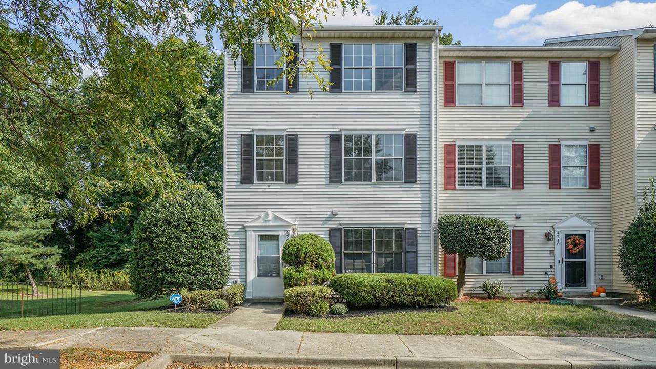 4708 English Court - Photo 1