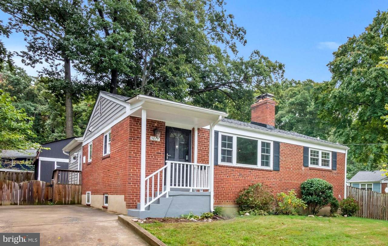 3815 Carolyn Avenue - Photo 1