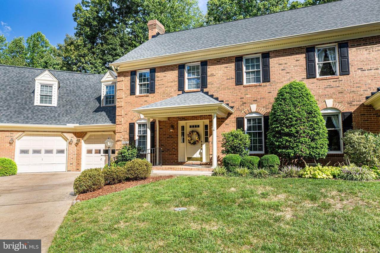10017 Altamont Circle - Photo 1
