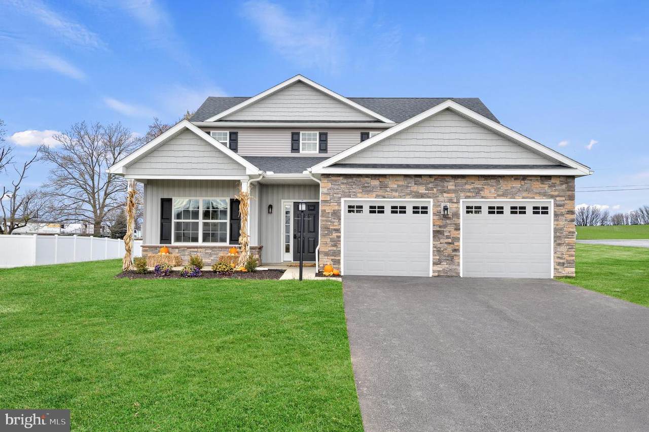 249 Gardenia Lane - Photo 1