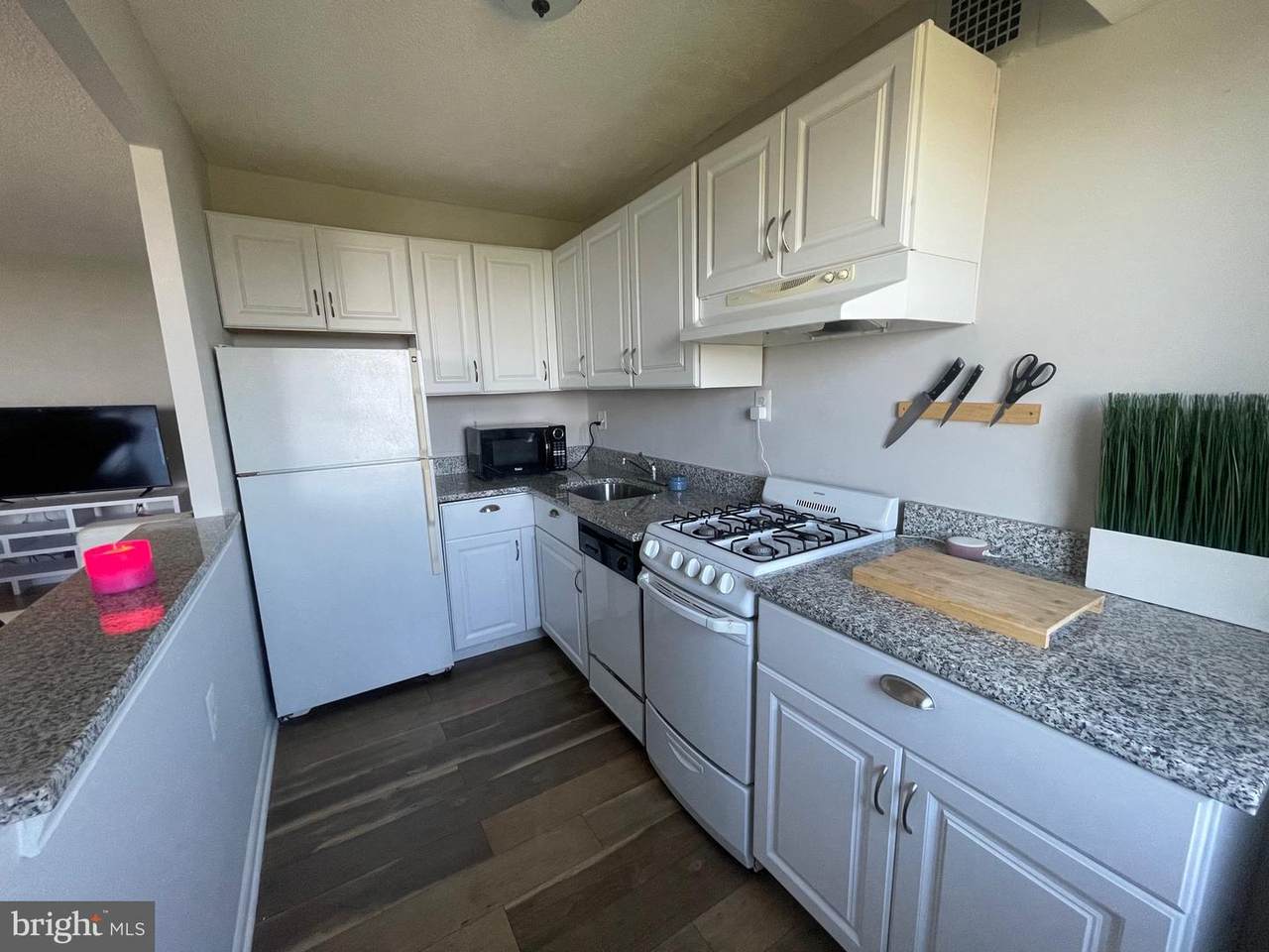 2500 Van Dorn Street - Photo 1