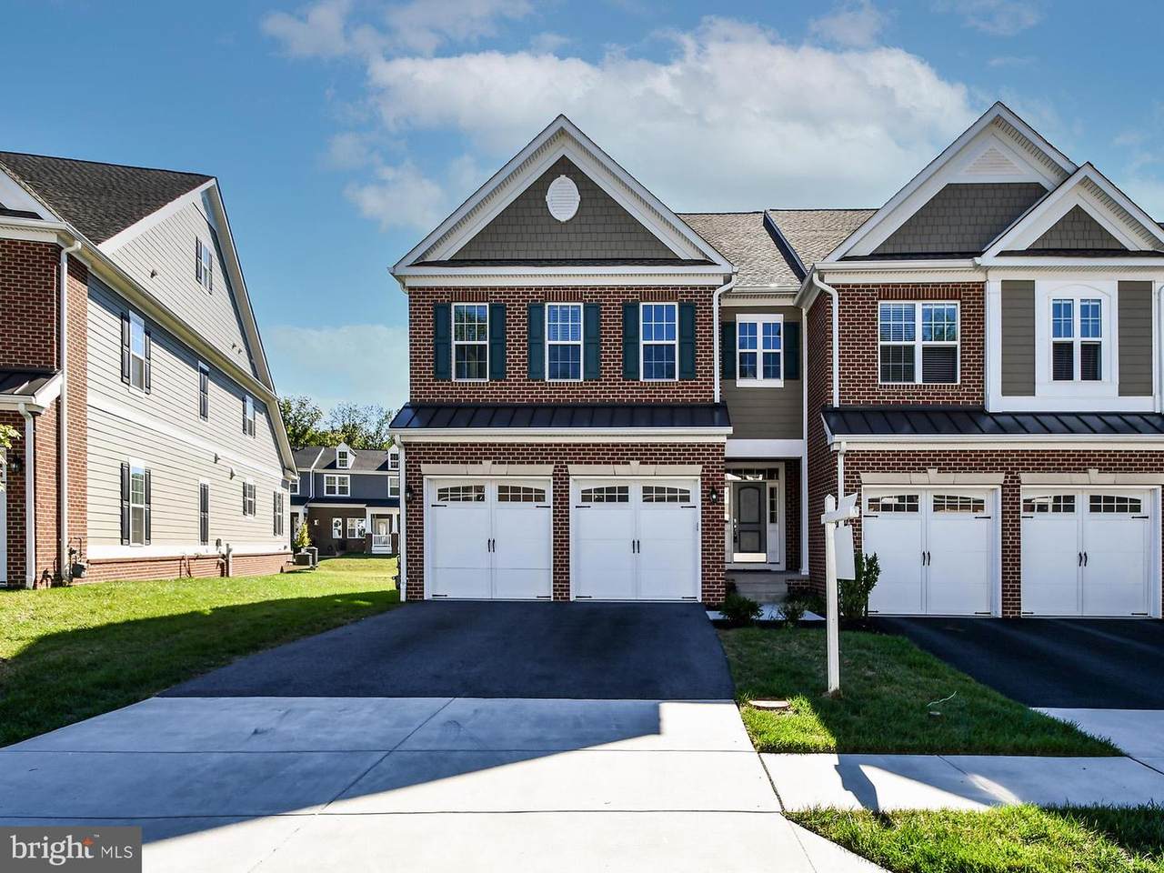 2615 Vardon Lane - Photo 1