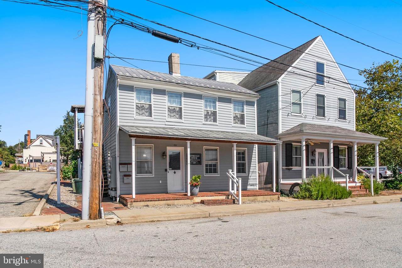 329 Cannon Street - Photo 1
