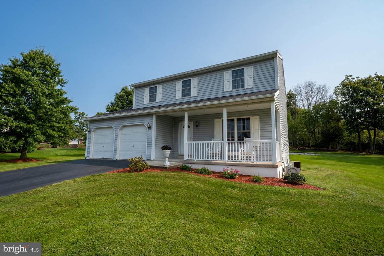 505 Meadowcrest Lane - Photo 1