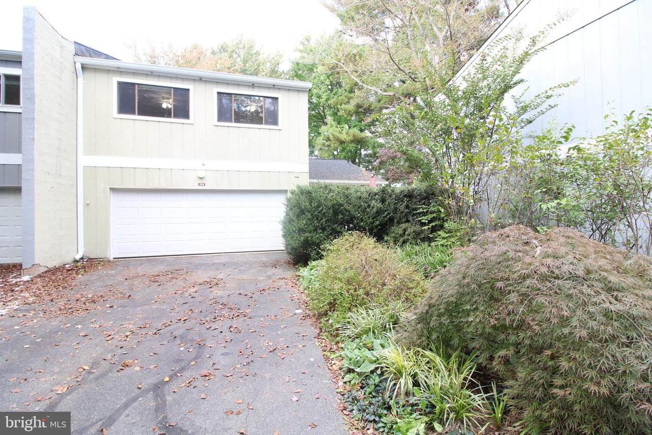 11316 Links Court - Photo 1