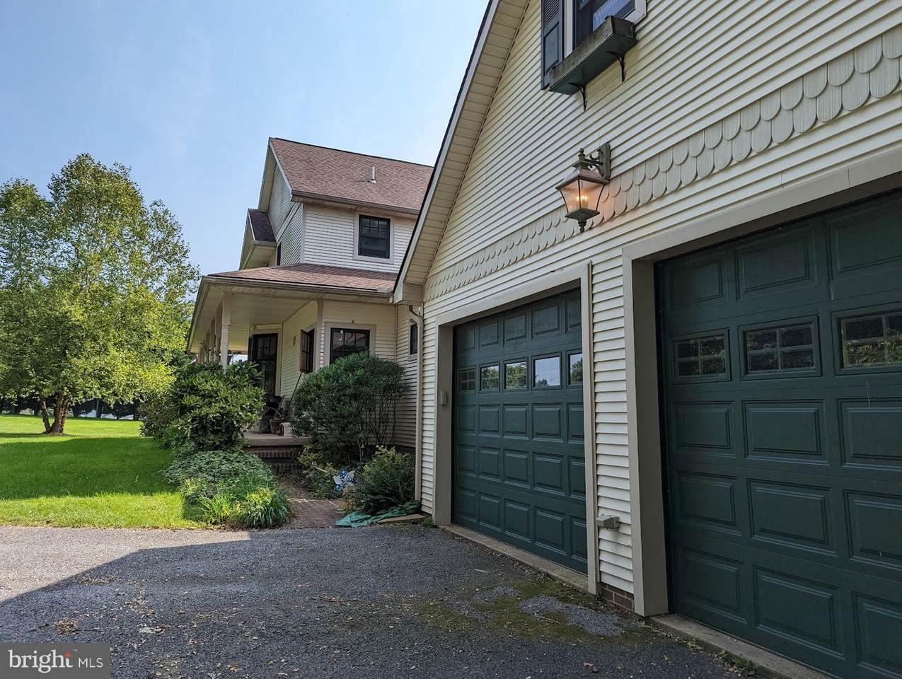 570 Cloverleaf Road - Photo 1