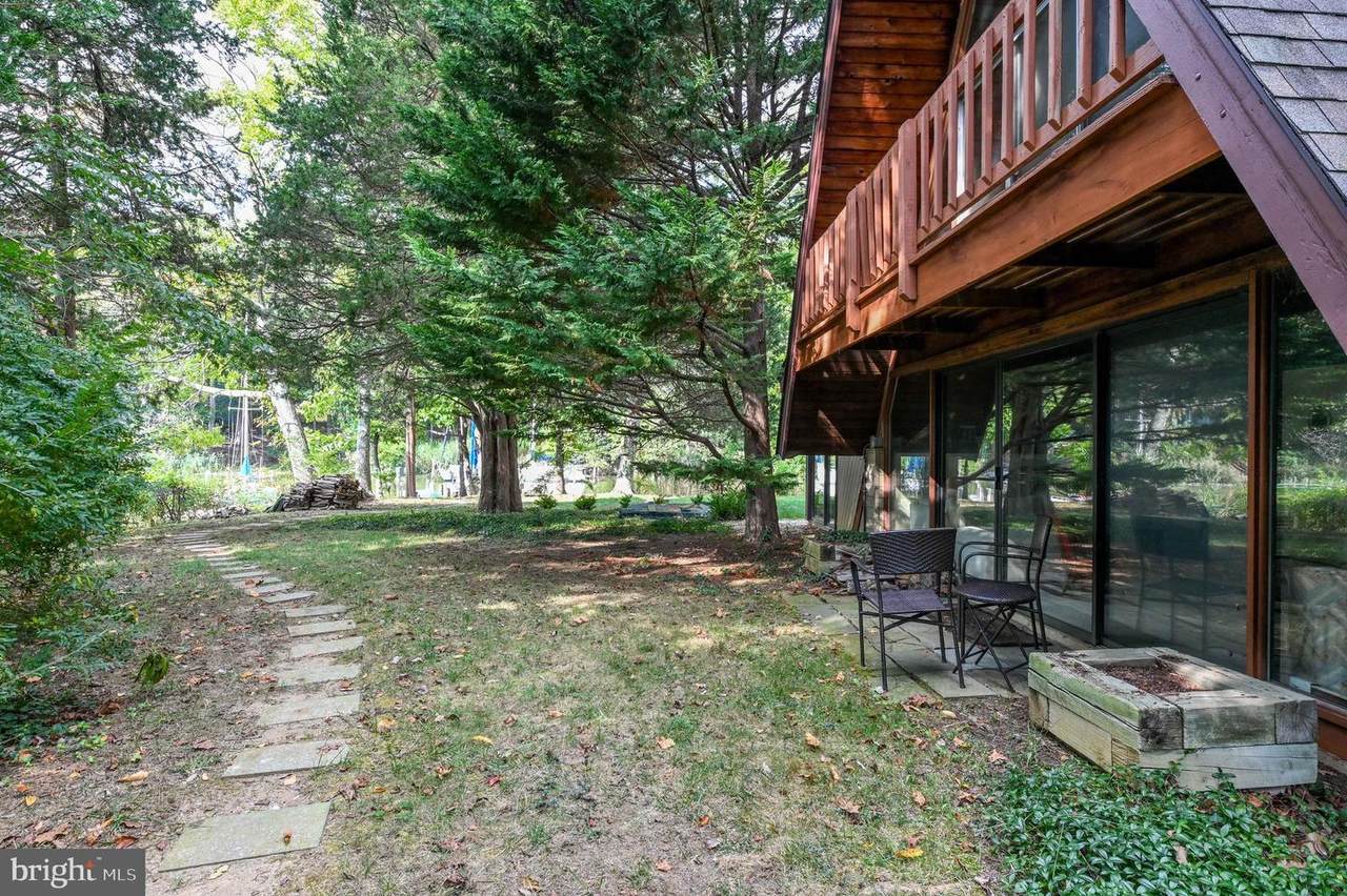 602 Harbor Drive - Photo 1
