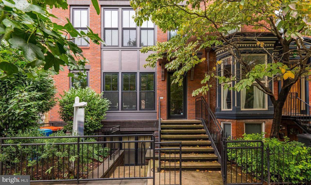 1225 10TH Street - Photo 1