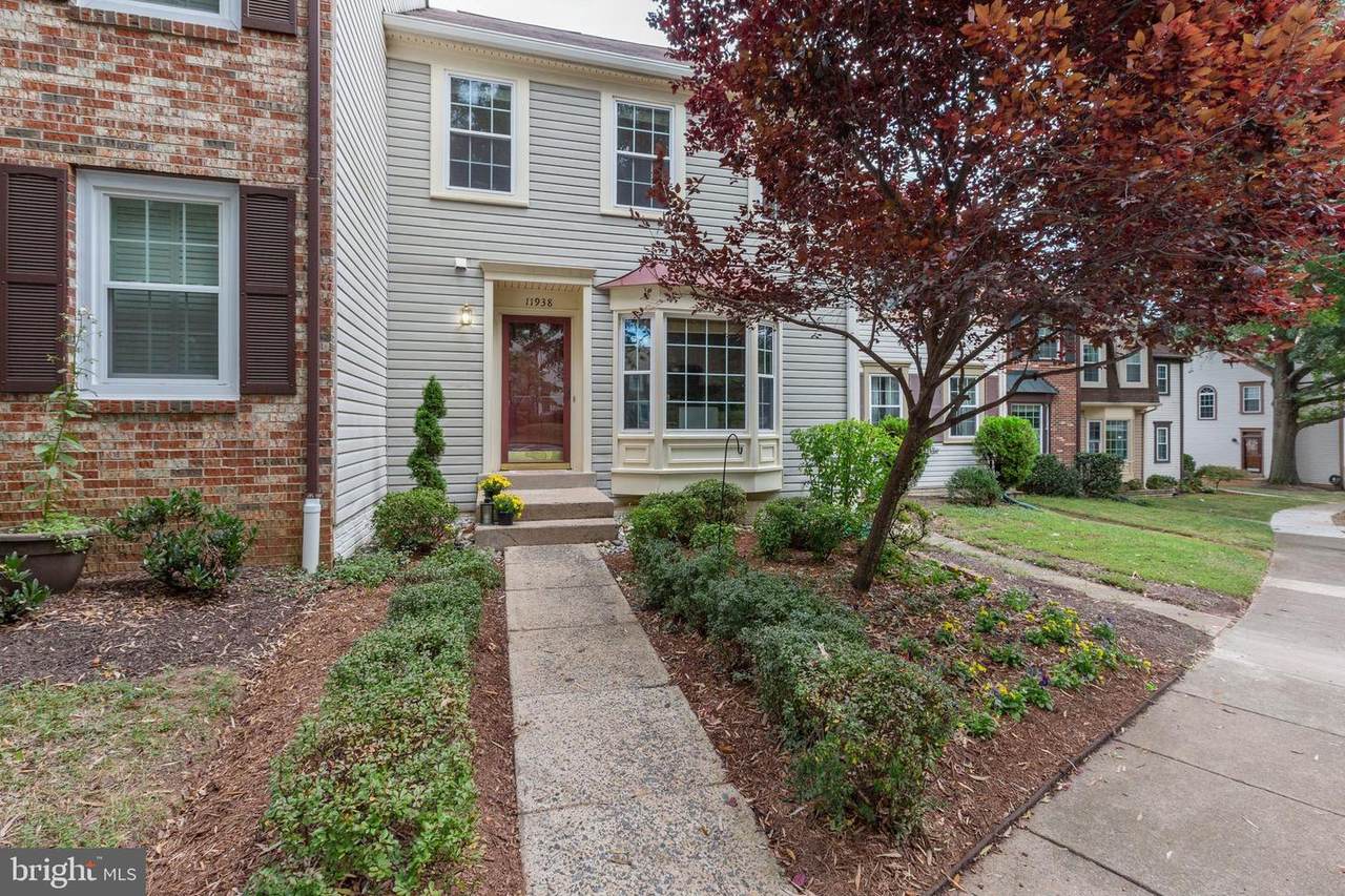 11938 Sentinel Point Court - Photo 1