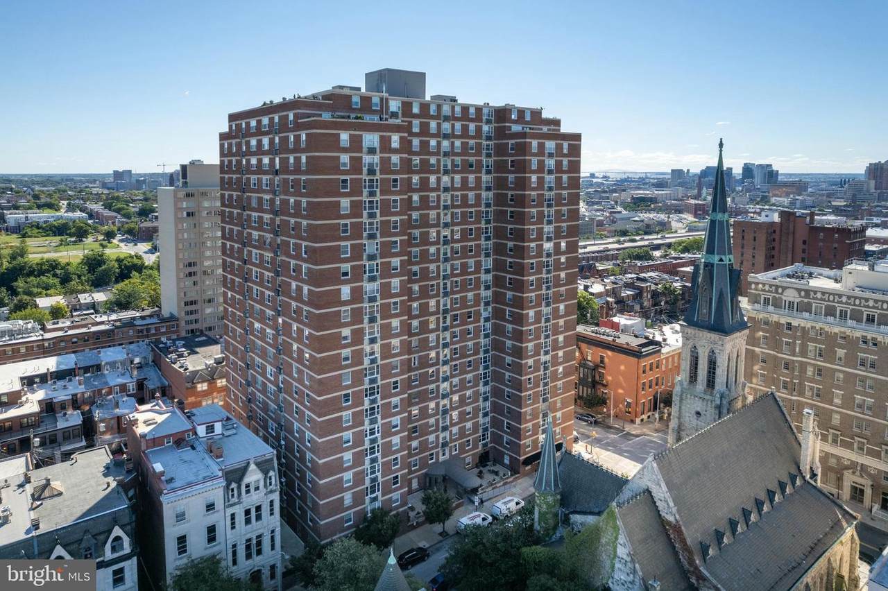 1101 Saint Paul Street - Photo 1