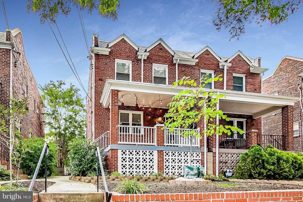 4627 12TH Street - Photo 1