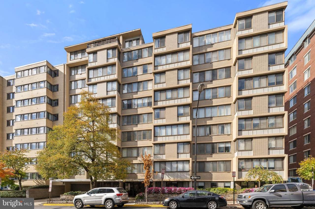522 21ST Street - Photo 1