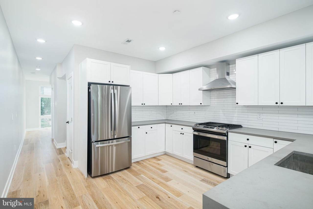 2709 Jefferson Street - Photo 1