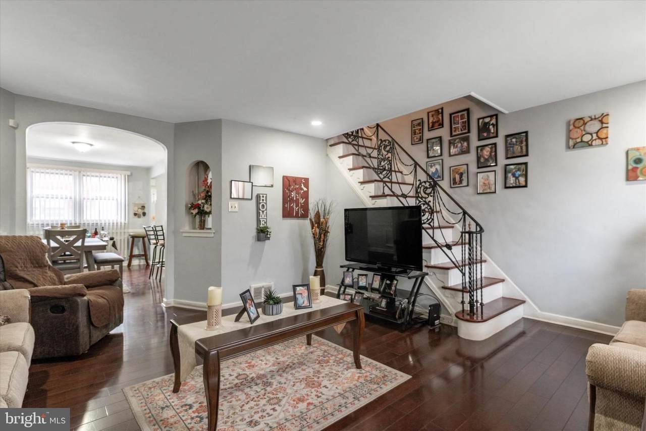 1241 Hellerman Street - Photo 1