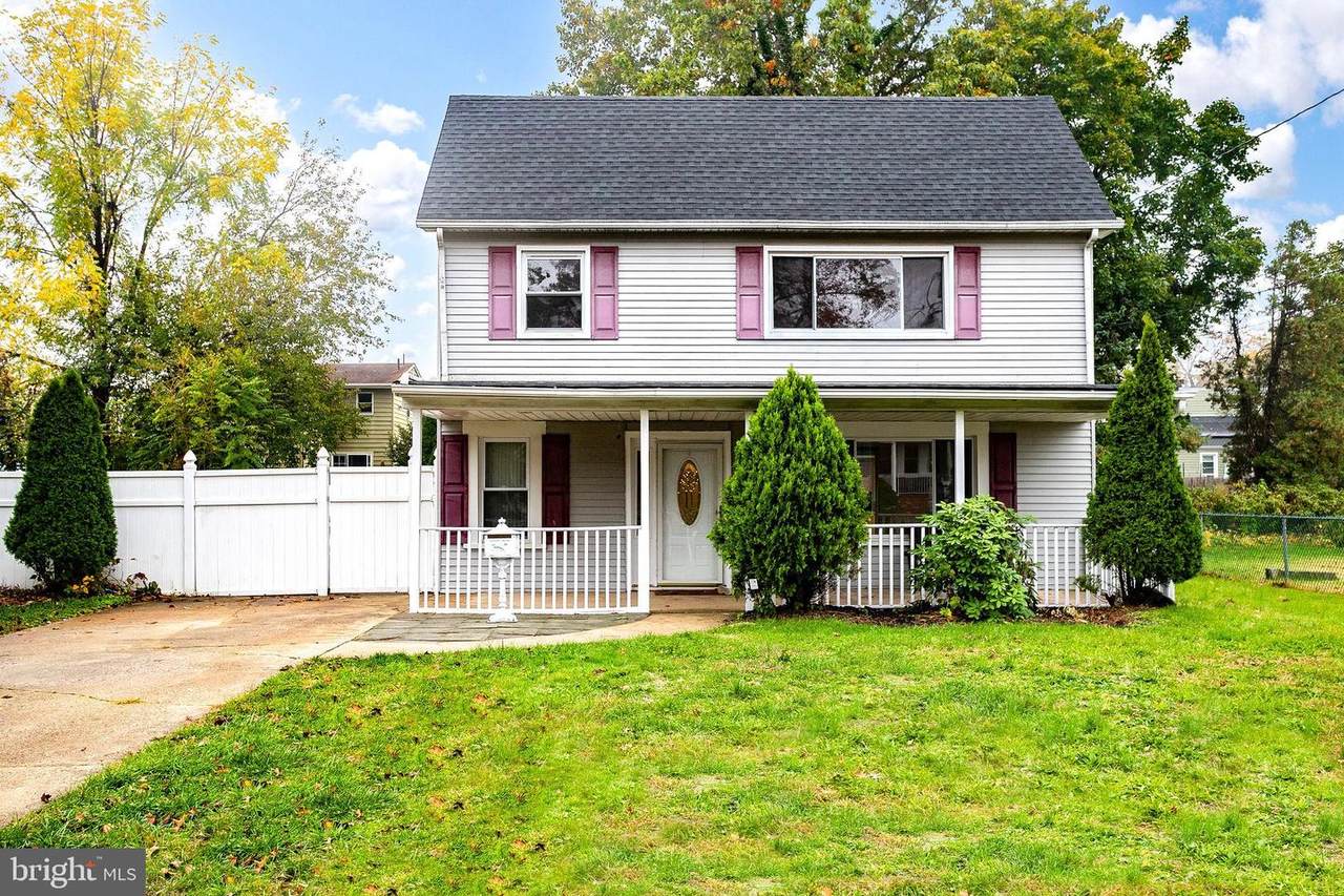422 4TH Street - Photo 1
