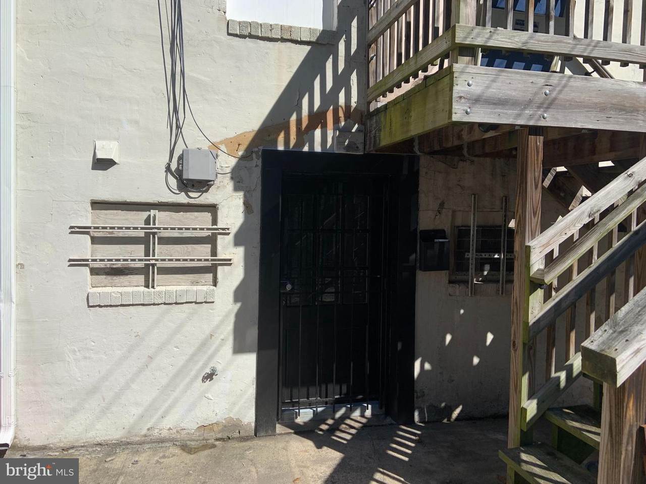2720 Washington Boulevard - Photo 1
