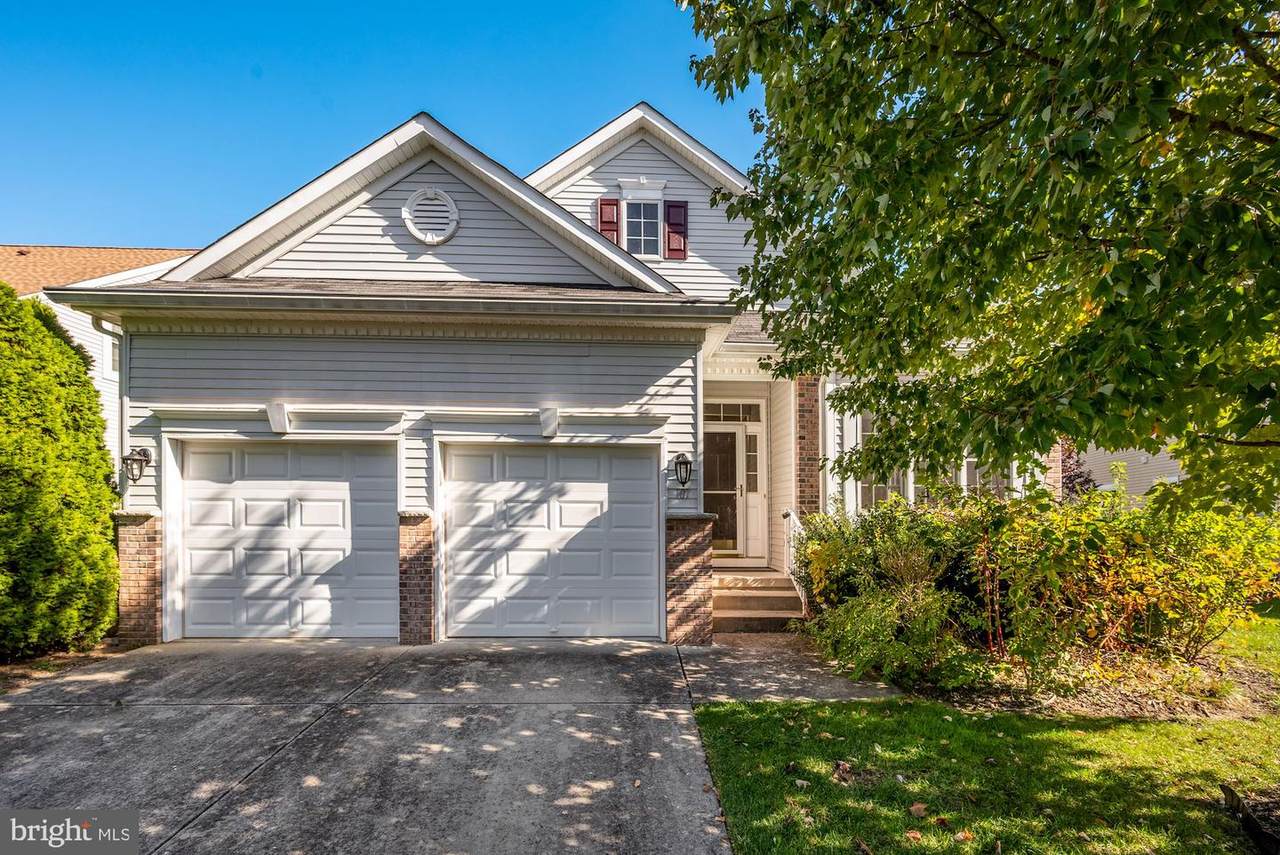 107 Ridgway Drive - Photo 1