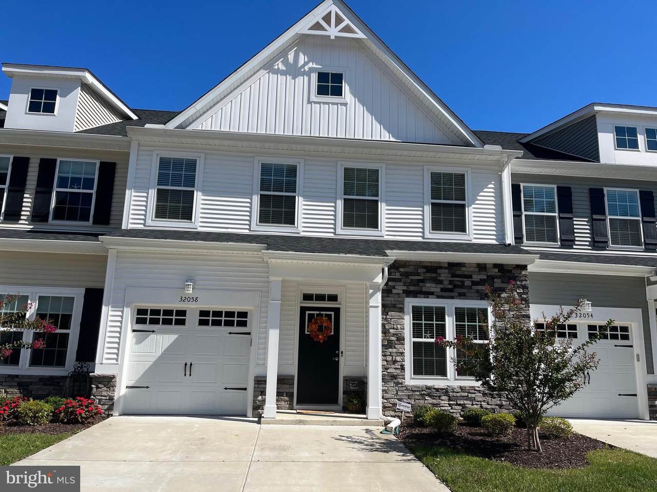 32058 Seashore Way - Photo 1