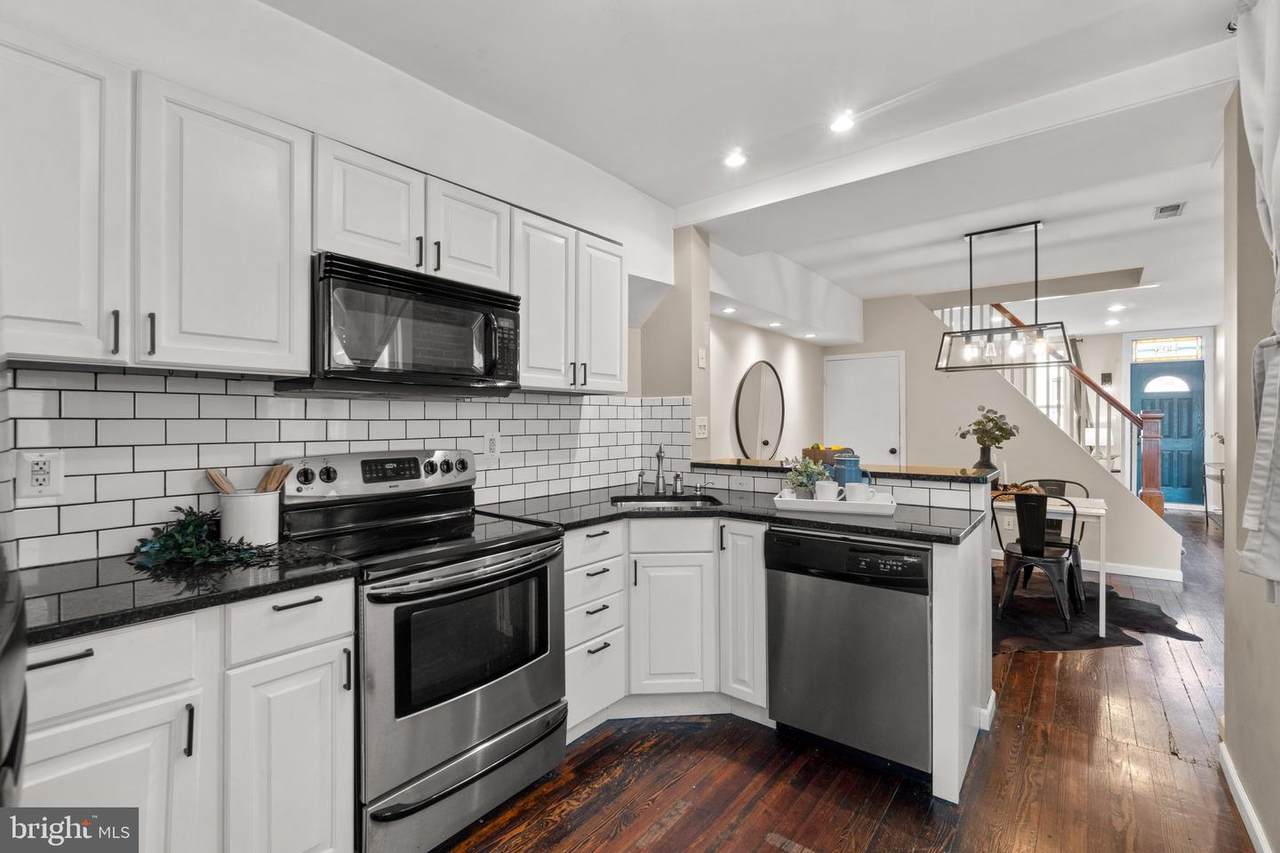 405 Clement Street - Photo 1