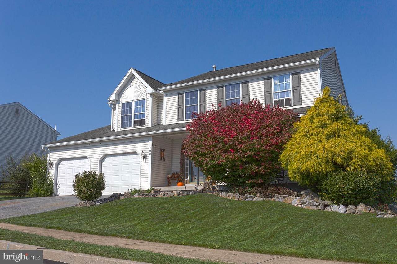 103 Roxberry Drive - Photo 1