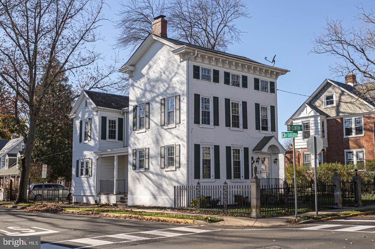 50 Clinton Street - Photo 1